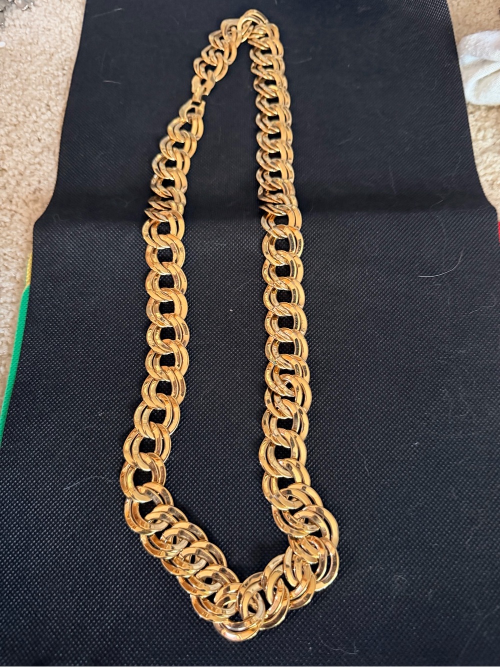 Gold Chunky Interlocking Link Necklace